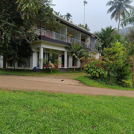 Riverbench Homestay Munnar, Anaviratty Exterior foto