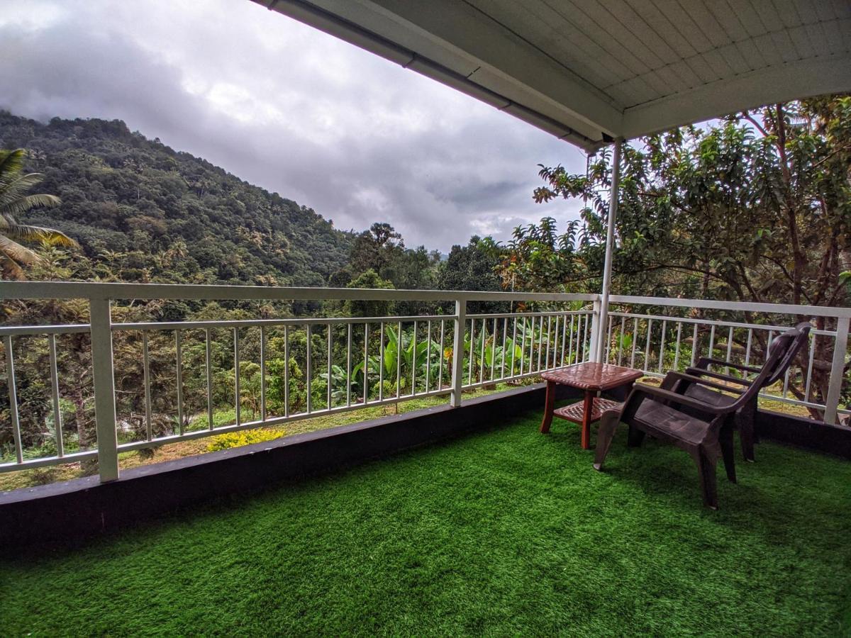 Riverbench Homestay Munnar, Anaviratty Exterior foto