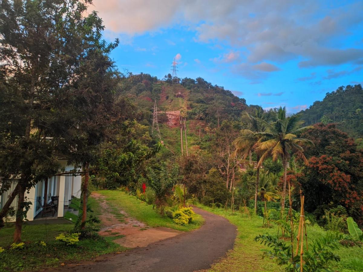 Riverbench Homestay Munnar, Anaviratty Exterior foto