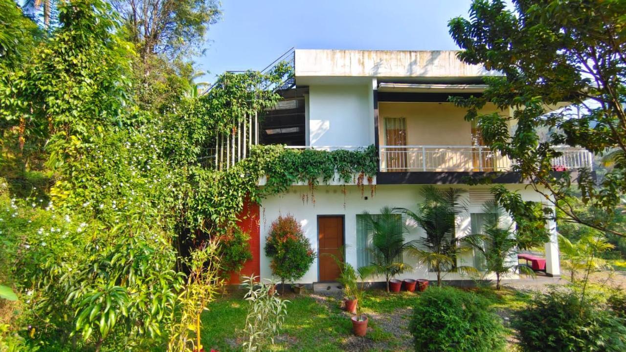 Riverbench Homestay Munnar, Anaviratty Exterior foto